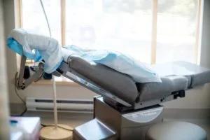 Toronto Hair Transplant Clinic Bed Toronto Hair Transplant Clinic Bed